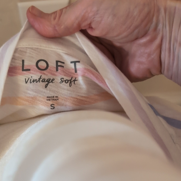 LOFT Multicolor Striped V-Neck Tee - Picture 2 of 4